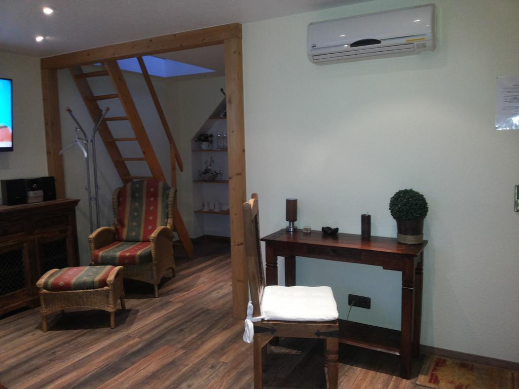 Pension Appartementhaus Central Nordhausen Zimmer foto