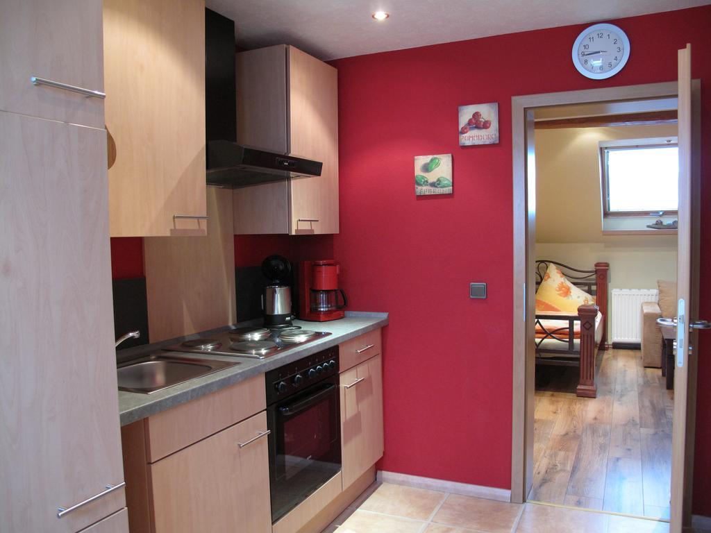 Pension Appartementhaus Central Nordhausen Zimmer foto